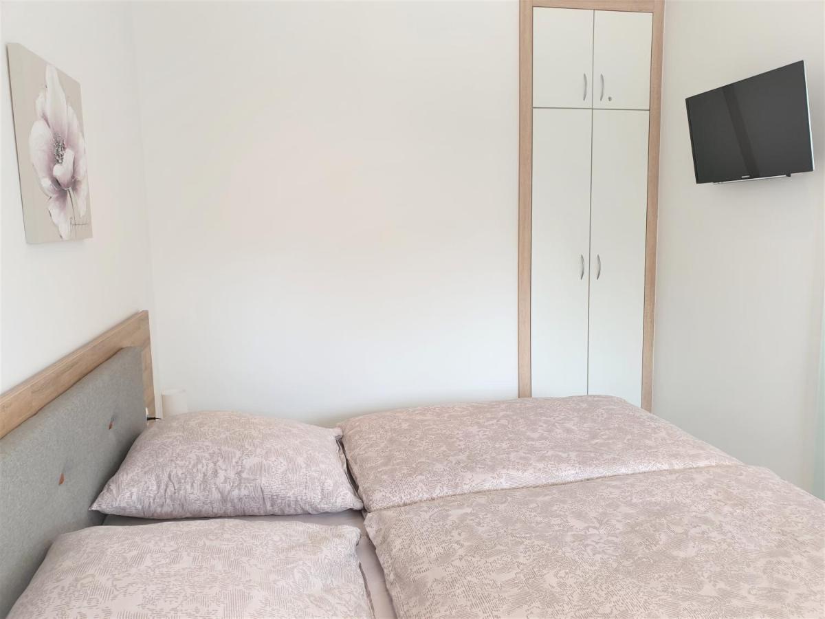 Apartment Jadestrand, Am Alten Deich 4-6, Whg 1 20 ดังกัสท์ ภายนอก รูปภาพ